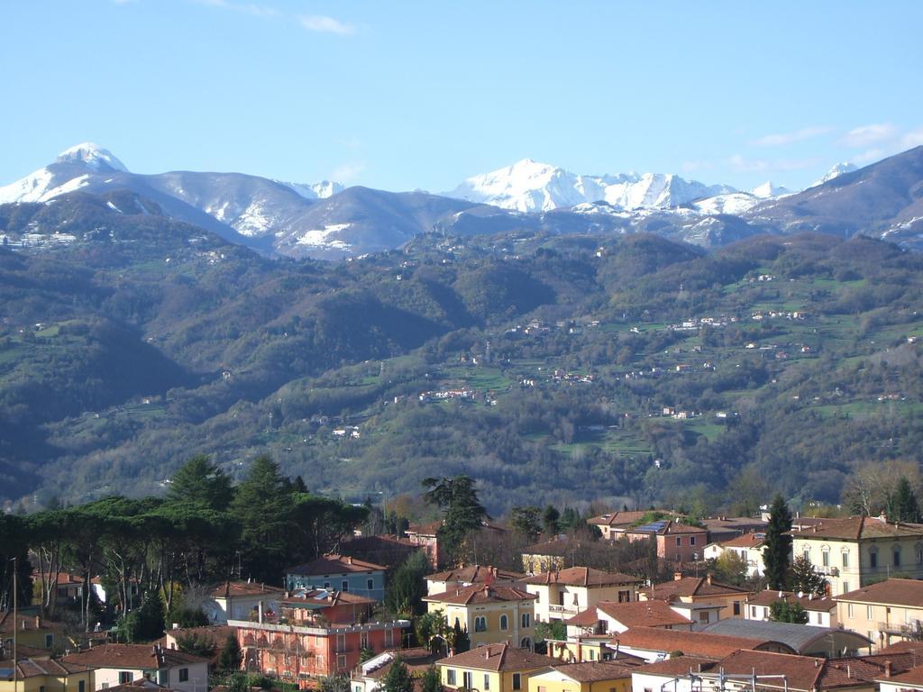 Nel Cielo... Di Barga Hotel Екстериор снимка